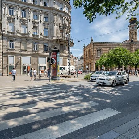 Sky Way Apartment Budapest Exterior photo