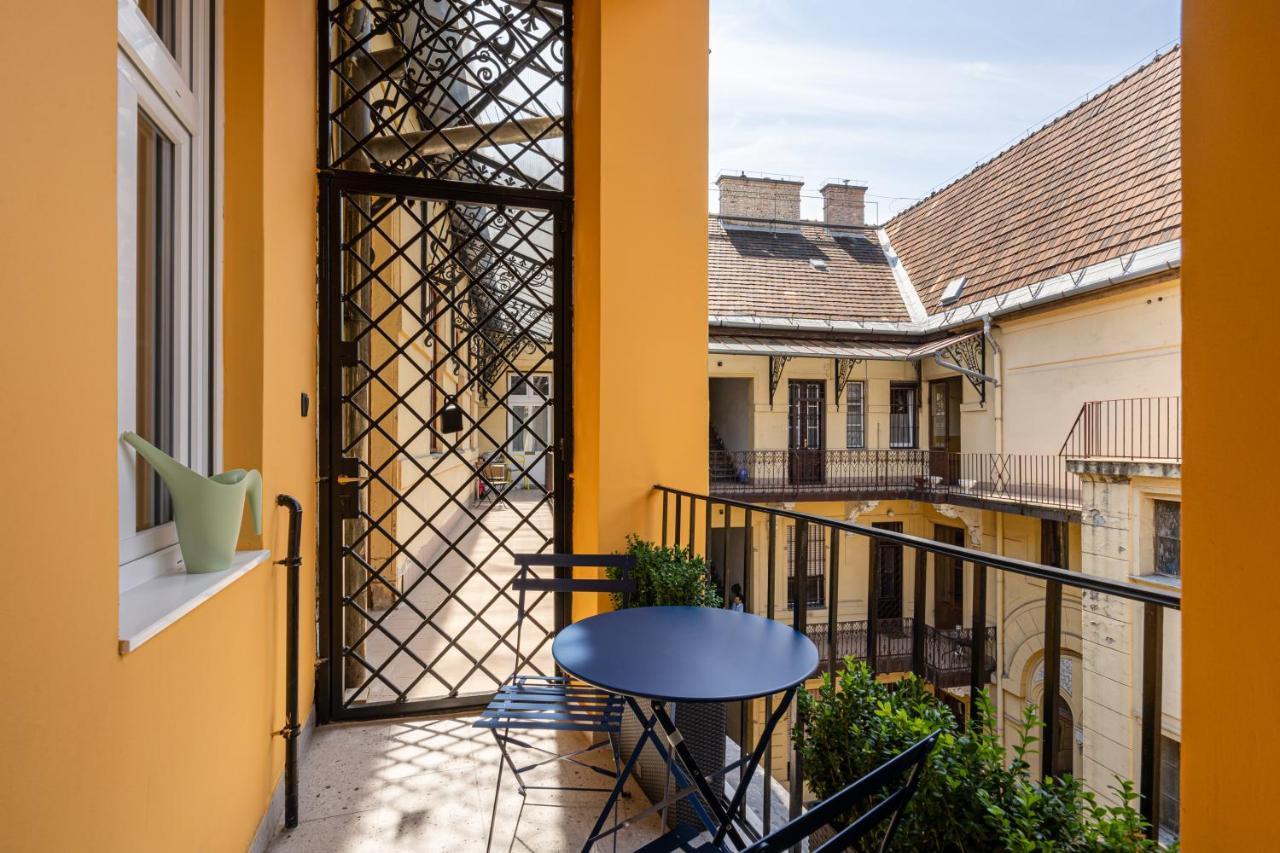 Sky Way Apartment Budapest Exterior photo
